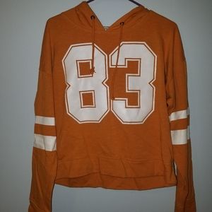 Cropped hoodie